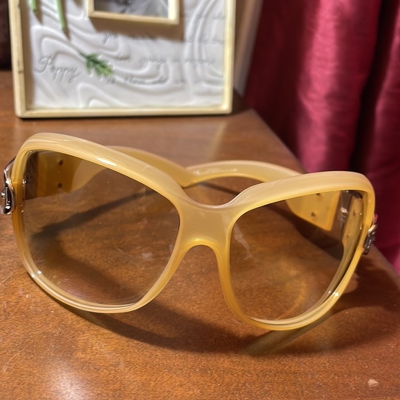 GUCCI SUNGLASSES Ivory brown colour - Picture 6 of 10